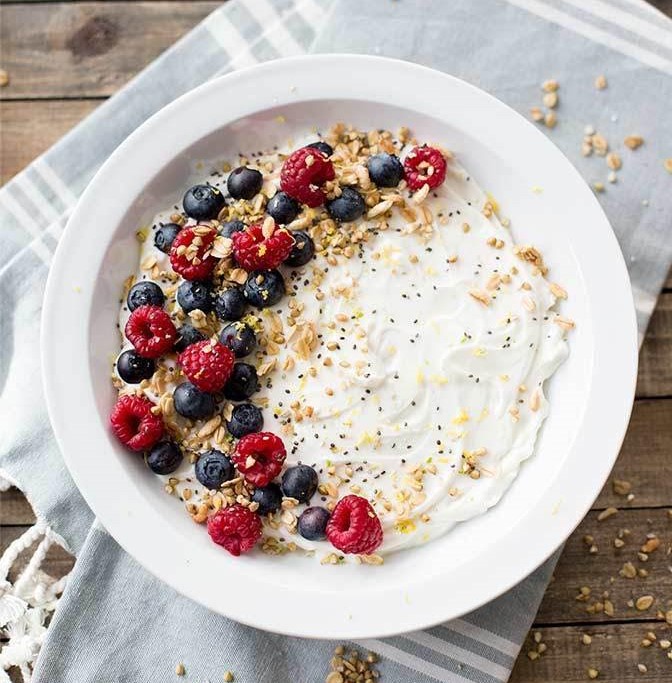 Yogurt-and-Fruits